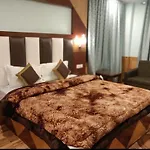 The Samita Grand - Manali